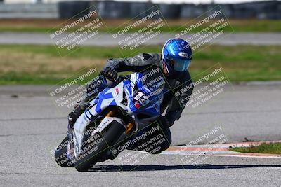media/Jan-21-2023-Fastrack Riders (Sat) [[fcf3f88a30]]/Level 4/Session 4 Turn 6-Mountian Shot/